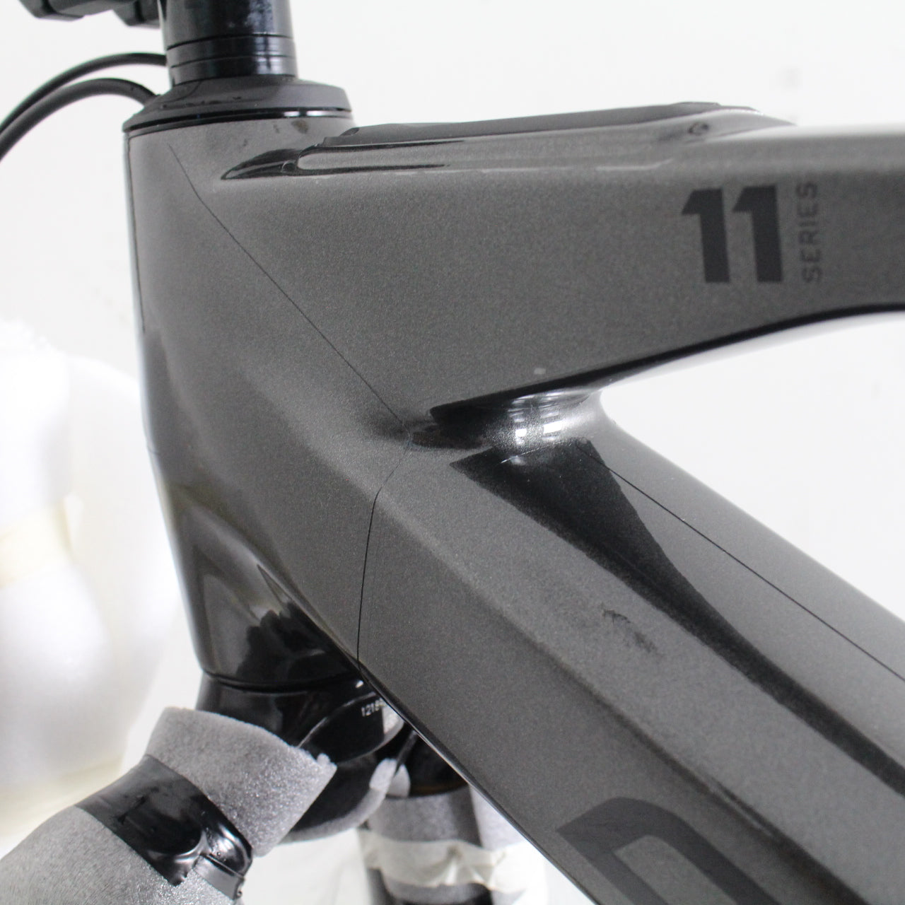 Crussis ONE-Full 11.11 Avinox 2026/27 | Frame Protection Kit
