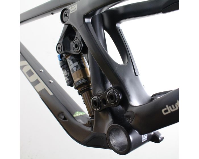 Pivot Switchblade V3 2024/25 | Frame Protection Kit