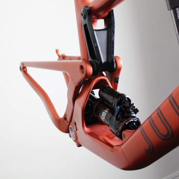 Juliana Furtado Carbon V4 2021/22 | Frame Protection Kit