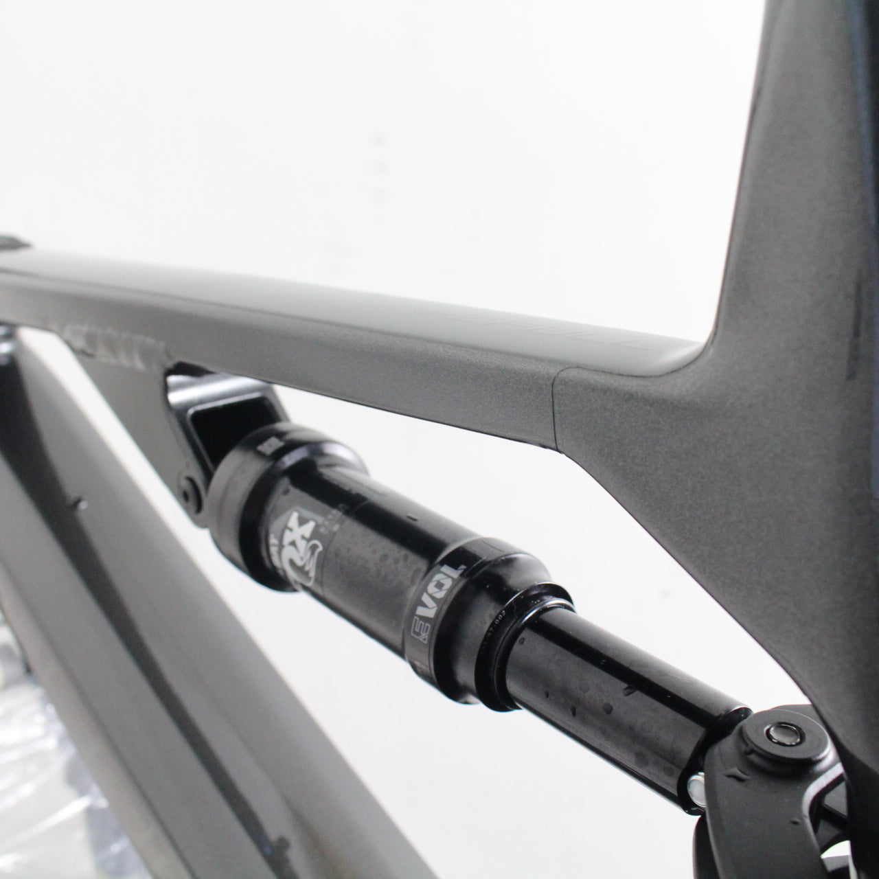 Crussis ONE-Full 11.11 Avinox 2026/27 | Frame Protection Kit