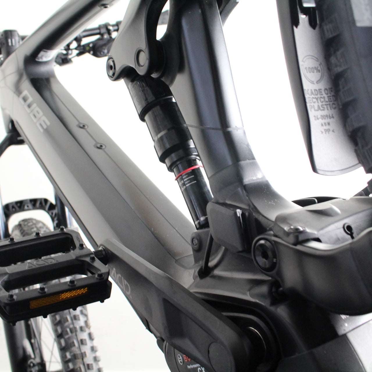 Cube Stereo Hybrid One44 Aluminium 800W 2025/2026 | Frame Protection Kit