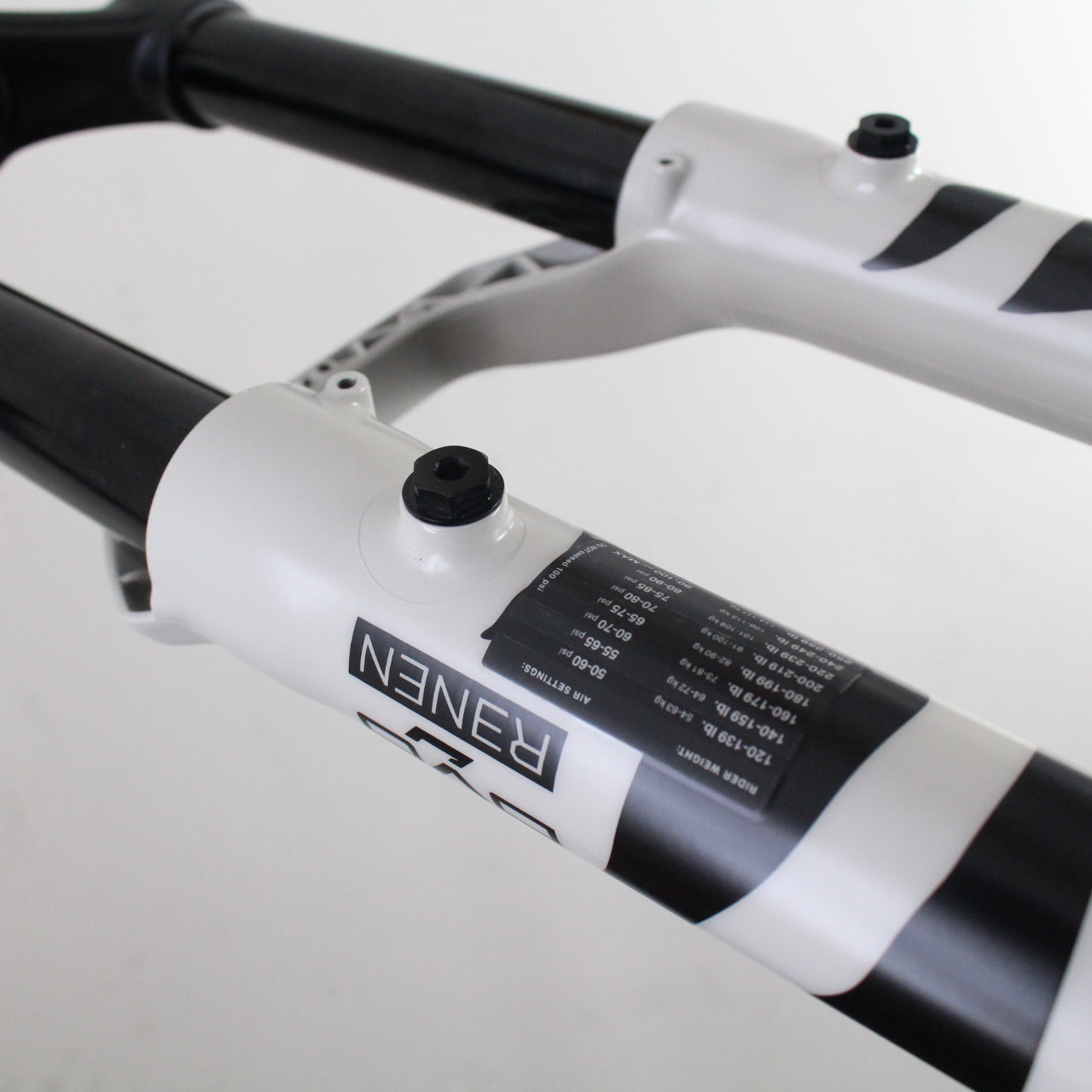 DVO Onyx 36 D1 SL 29 2024-26 | Fork Protection Kit