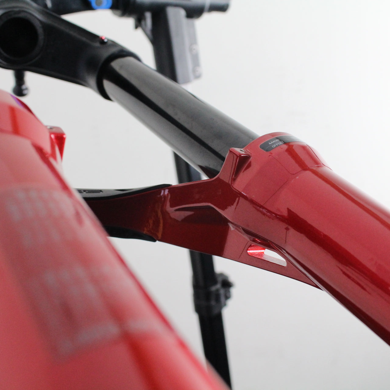 Rock Shox Zeb 29 2027 | Fork Protection Kit
