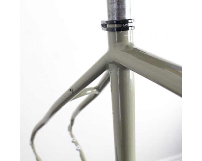 MASON Bokeh Aluminium 2023/24 – invisiframe1