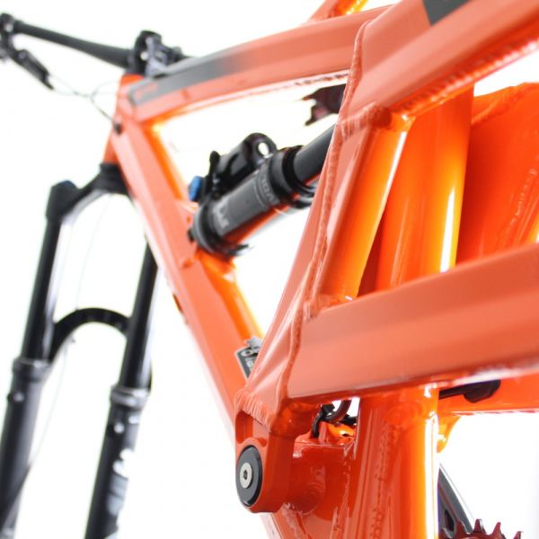 Orange Alpine 6 2021 22 23 invisiframe