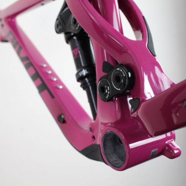 Pivot Shadowcat 2022/23 | Frame Protection Kit