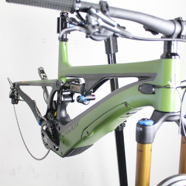 Pivot Shuttle Carbon 2021/22 | Frame Protection Kit