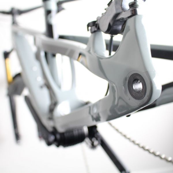 Pivot Shuttle SL 2023/24 | Frame Protection Kit