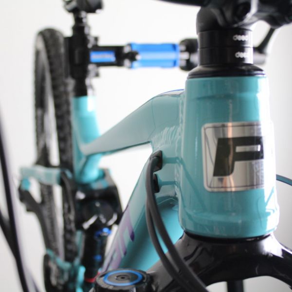 PYGA Hyrax Aluminium 2021 invisiframe