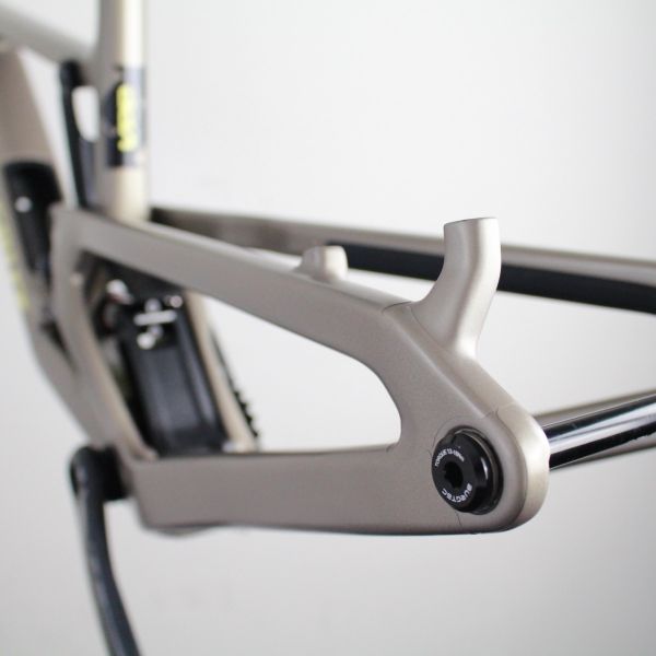 Santa Cruz Invisiframe Santa Cruz 5010 V5 Carbon 2023-25 | invisiFRAME Frame Protection ...