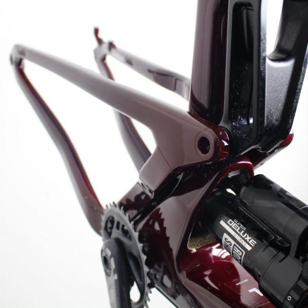 Santa Cruz Invisiframe Santa Cruz Hightower V3 Carbon 2022-24 | Frame Protection Kit – invisiframe